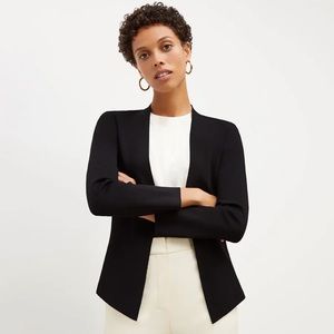 MM LaFleur Wolff Jardigan size medium in burgundy